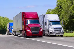 DAT iQ Signal: Freight Rates Climb, Capacity Tightens, Carriers Benefit