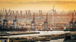 Trump ties tariff truce to Greenland agreement, leaving US-EU trade framework shaky