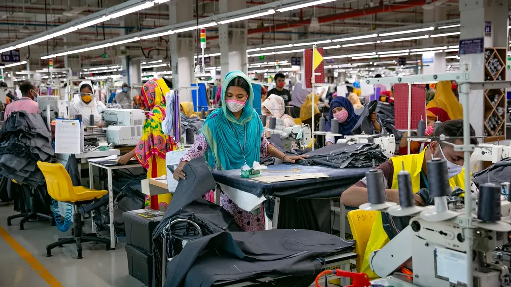 United States and Bangladesh Sign Reciprocal Trade Deal Cutting Tariffs